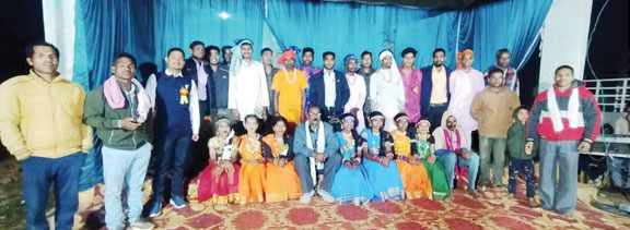 अंचल के ग्रामीणों ने की लोक कला को संरक्षित रखने की अनूठी पहल