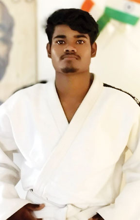 अंतरविश्वविद्यालयीन जूडो स्पर्धा में अनिल का चयन