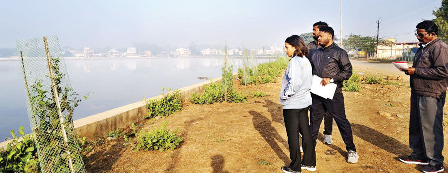 कलेक्टर ने किया बंधुवा तालाब, एसएलआरएम सेंटर और नया बस स्टैण्ड का निरीक्षण