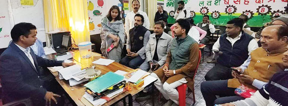अंबिकापुर 1-2 महिला आरक्षित जिला पंचायत क्षेत्र एवं जनपद अध्यक्षों का आरक्षण, अंबिकापुर 1-2 महिला आरक्षित जिला पंचायत क्षेत्र एवं जनपद अध्यक्षों का आरक्षण,
