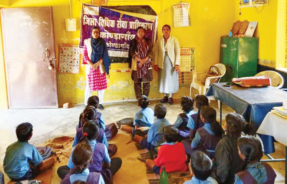 विद्यार्थियों को गुड टच और बैड टच की दी जानकारी