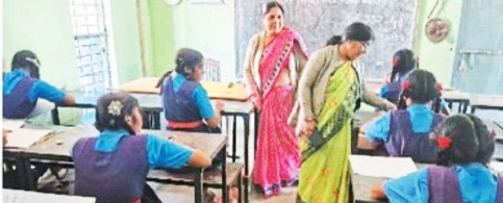 सिंघौरी व कंतेली के बच्चों में क्विज से आई वैज्ञानिक सोच 