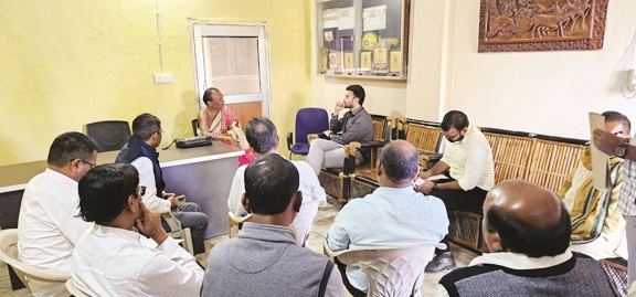 फागुन मेला में श्रद्धालुओं को न हो असुविधा- कलेक्टर