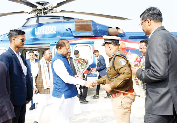 सीएम का आत्मीय स्वागत