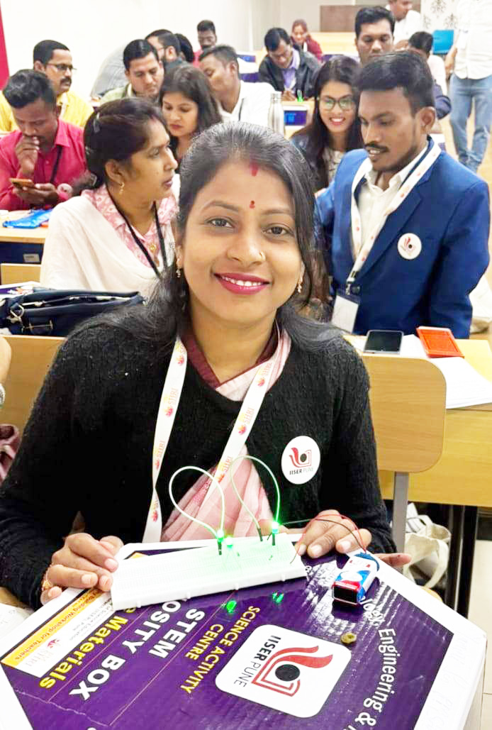  क्षमता निर्माण प्रशिक्षण कार्यशाला में बेमेतरा के तीन शिक्षकों की सहभागिता