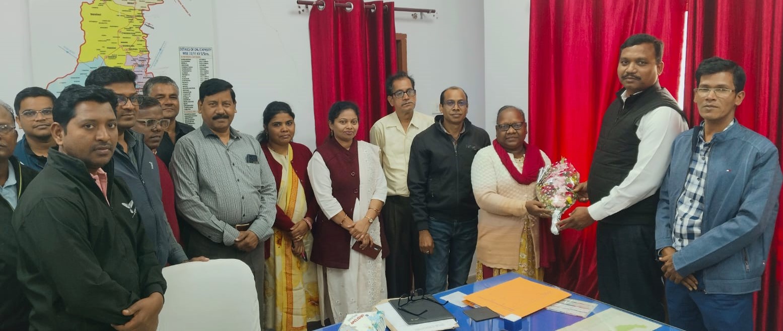 कंवर ने सम्हाला नांदगांव वृत्त के नए अधीक्षण अभियंता का पदभार कंवर ने सम्हाला नांदगांव वृत्त के नए अधीक्षण अभियंता का पदभार