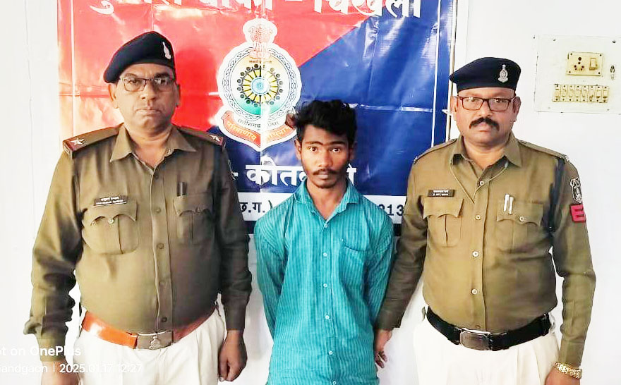 बीड़ी मांगने पर विवाद, डंडा मारकर की हत्या आरोपी गिरफ्तार, भेजा गया जेल बीड़ी मांगने पर विवाद, डंडा मारकर की हत्या आरोपी गिरफ्तार, भेजा गया जेल