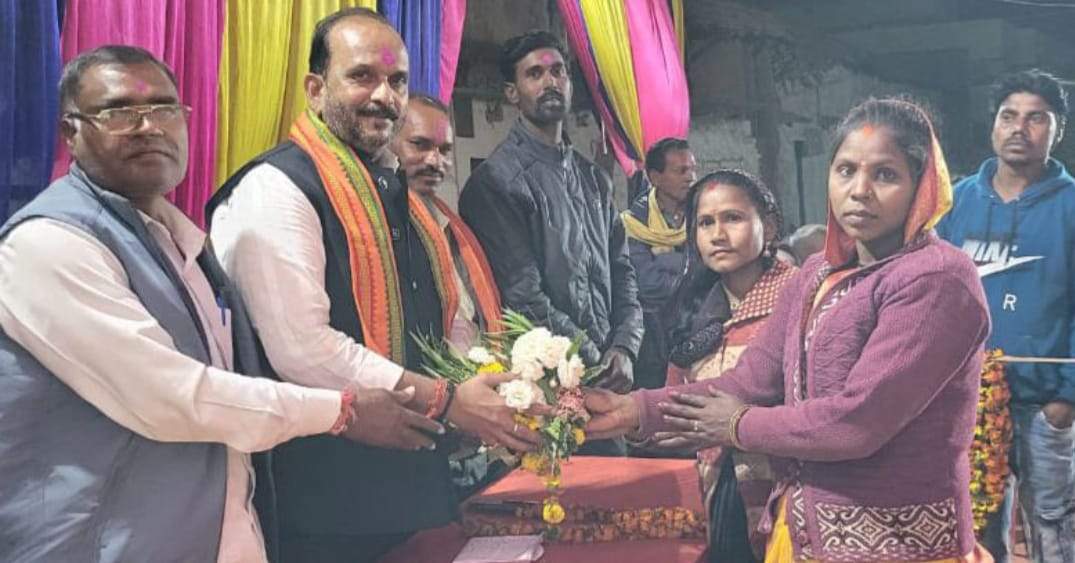 निषाद राज गुहा ने समर्पण और भाईचारे का दिया संदेश-योगेश निषाद राज गुहा ने समर्पण और भाईचारे का दिया संदेश-योगेश