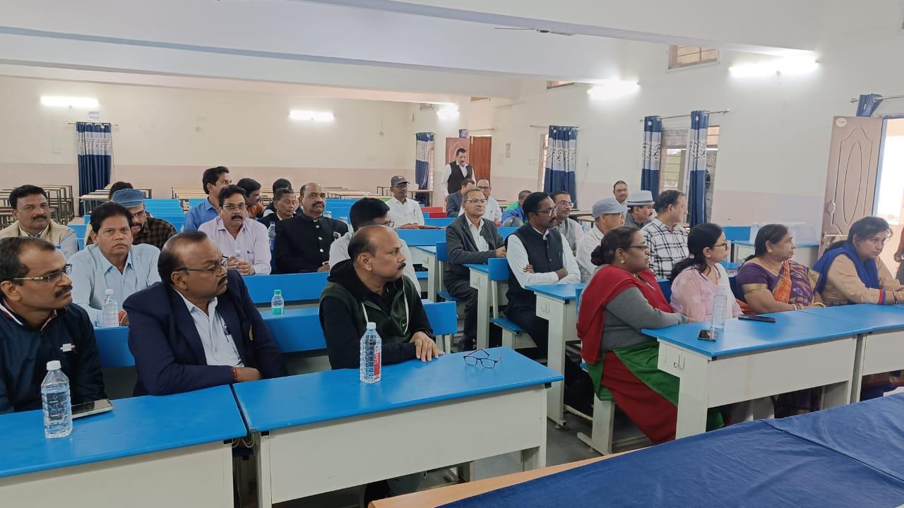 छत्तीसगढ़ व्याख्याता संघ के संघर्ष से 3 हजार व्याख्याता बनेंगे प्राचार्य    