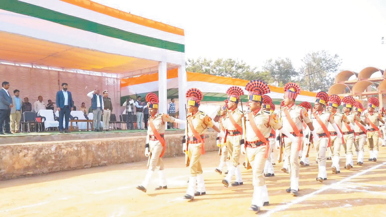 गणतंत्र दिवस समारोह की तैयारी का कलेक्टर-एसएसपी ने लिया जायजा