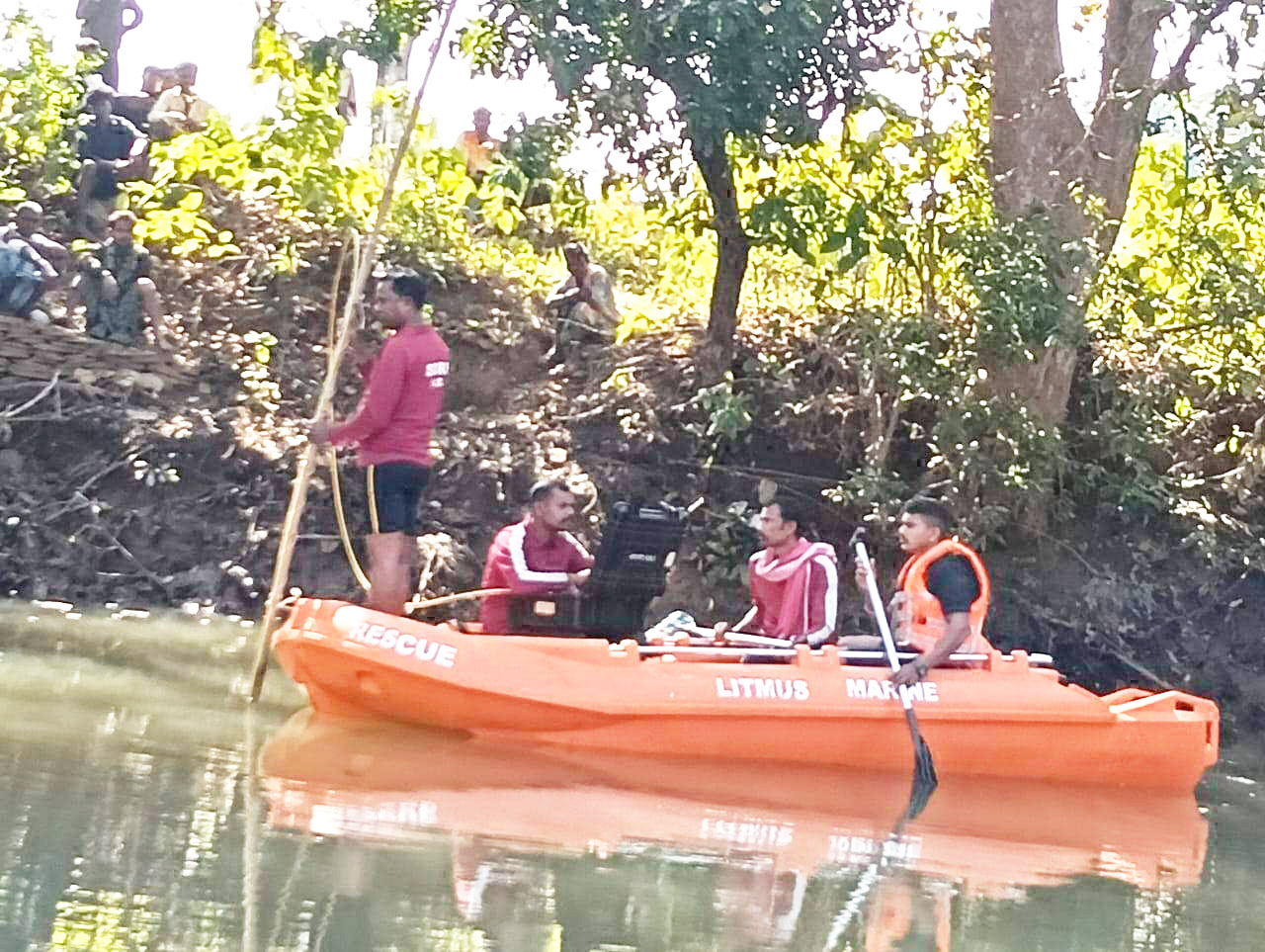 लापता युवक का शव 6 दिन बाद मिला 