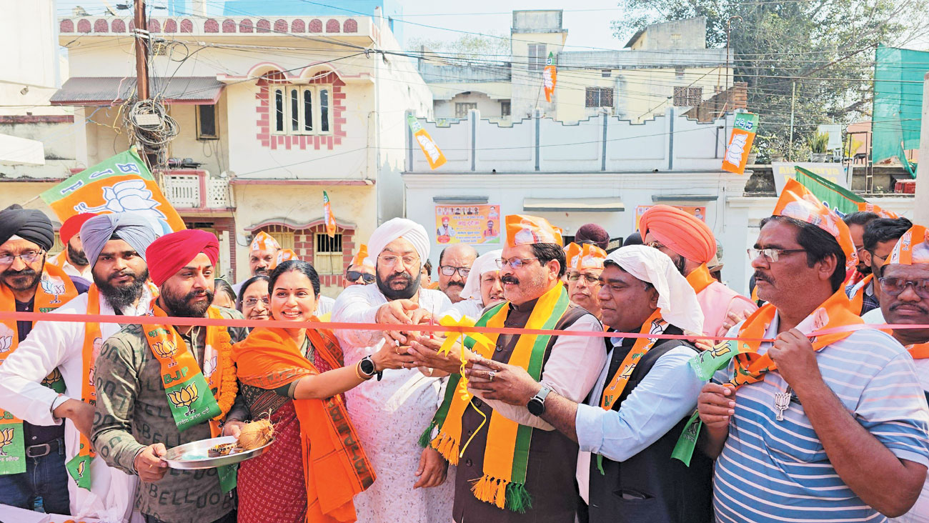 भाजपा चुनाव कार्यालय का उद्घाटन भाजपा चुनाव कार्यालय का उद्घाटन