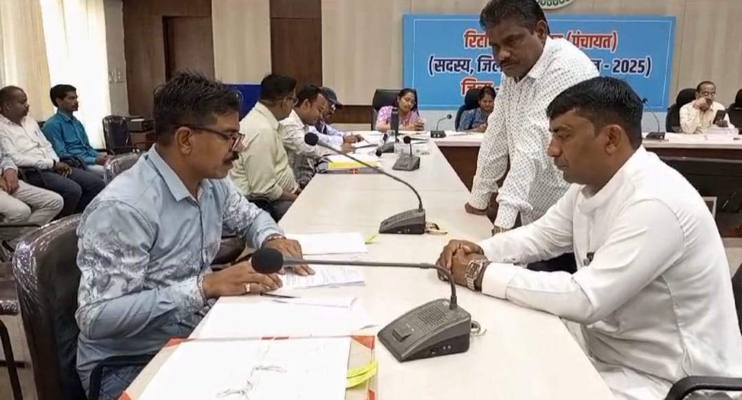 जिपं सदस्य के लिए अब तक  48 ने जमा किया नामांकन