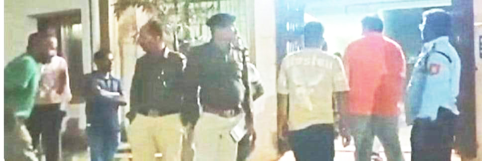 2 सडक़ हादसे में 2 मौतें  