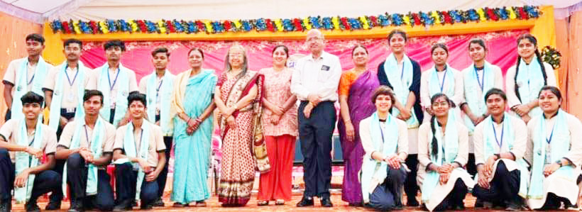 माता-पिता के बाद शिक्षक ही बच्चों के जीवन को संवारते हैं- डॉ. गुप्ता