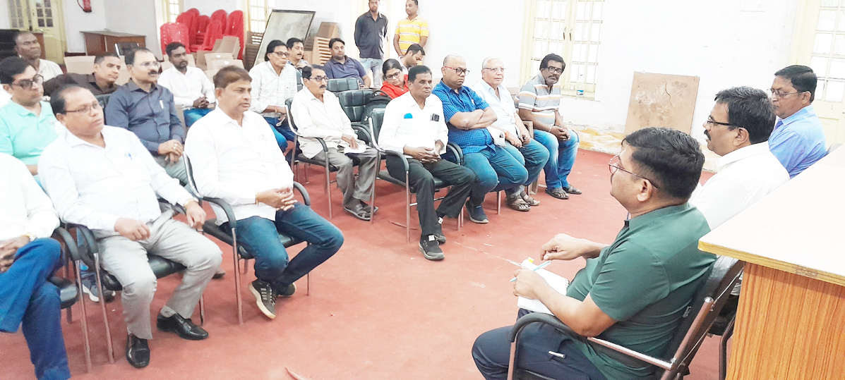 प्रतिबंधित प्लास्टिक का उपयोग  नहीं करने की चेतावनी