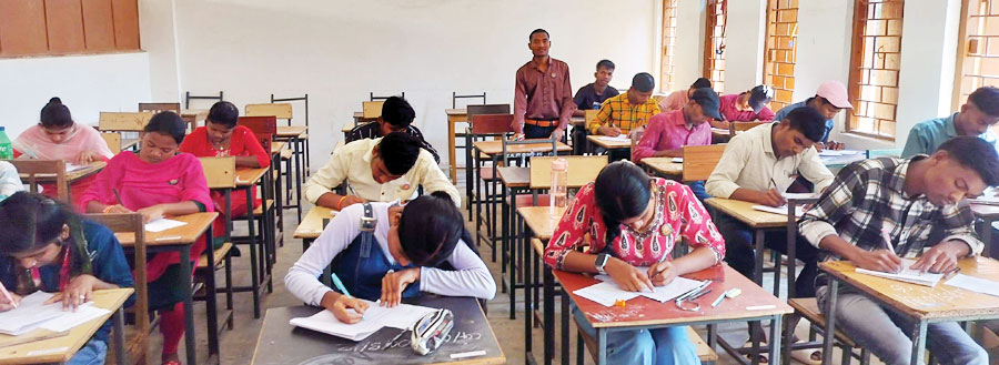 गुण्डाधुर कॉलेज में रासेयो बी प्रमाण पत्र परीक्षा