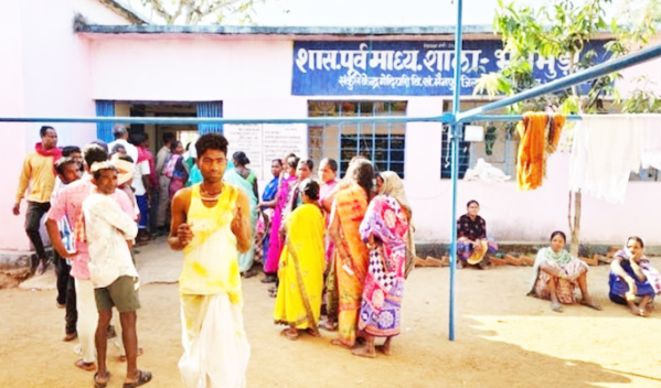 ग्रामीण सरकार बनाने दिखा गजब का उत्साह ग्रामीण सरकार बनाने दिखा गजब का उत्साह