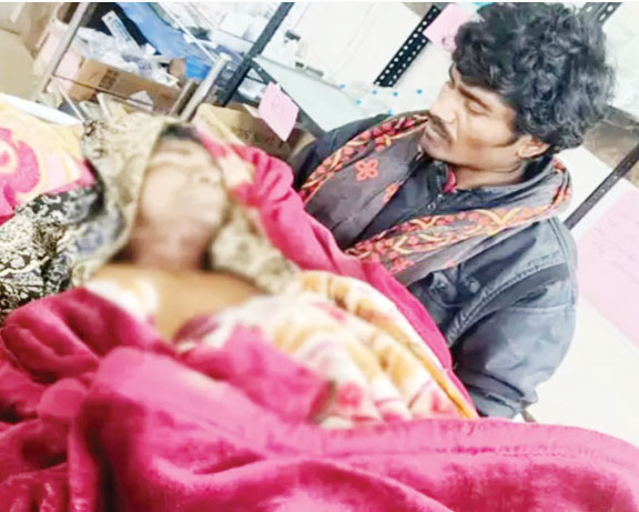 युवक की हत्या, लाश को घसीटते कुएं में फेंका युवक की हत्या, लाश को घसीटते कुएं में फेंका