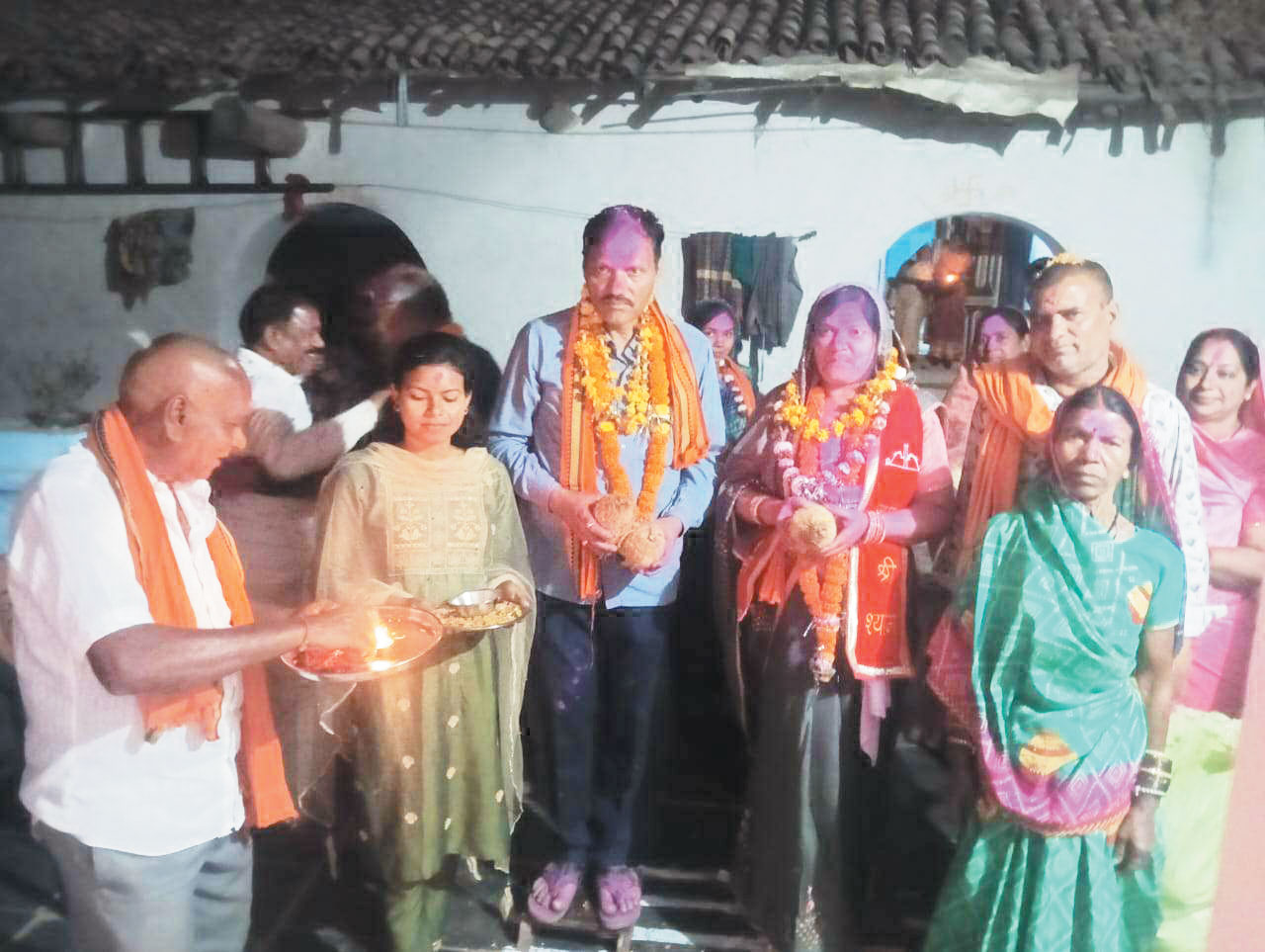 हेमलता साहू मानिकचौरी सरपंच बनीं हेमलता साहू मानिकचौरी सरपंच बनीं