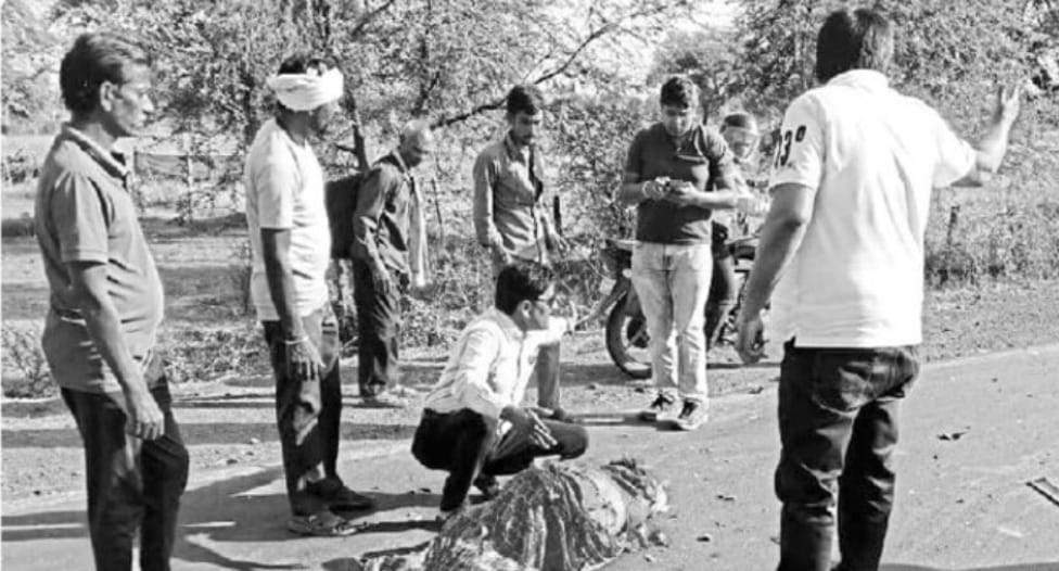 अलग-अलग सडक़ हादसों में  चार की मौत, दो बच्चे जख्मी