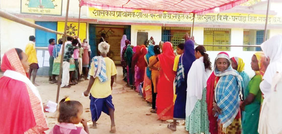 घरघोड़ा, लैलूंगा और तमनार ब्लॉक में वोटिंग, सभी वर्गों में दिखा उत्साह घरघोड़ा, लैलूंगा और तमनार ब्लॉक में वोटिंग, सभी वर्गों में दिखा उत्साह