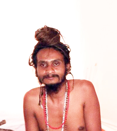 शिव ही वो गर्भ हैं जिसमें सब कुछ जन्म लेते हैं-हेमंत गिरी गोस्वामी शिव ही वो गर्भ हैं जिसमें सब कुछ जन्म लेते हैं-हेमंत गिरी गोस्वामी