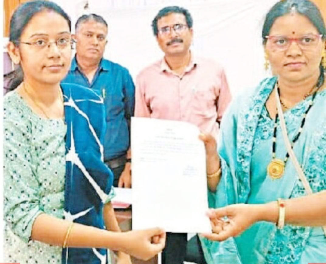 बेमेतरा जपं: हेमा बनीं अध्यक्ष, लॉटरी में जीतकर उपाध्यक्ष बने मिथलेश वर्मा 