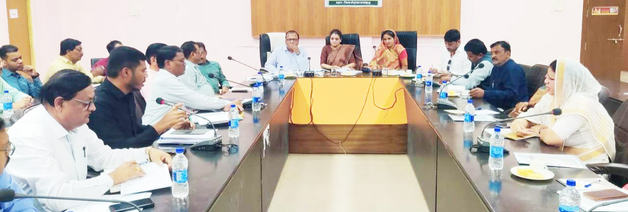 जल संकट दूर करने पानी टैंकर से की जाएगी आपूर्ति, वाटर हार्वेस्टिंग सिस्टम लगाने पर जोर