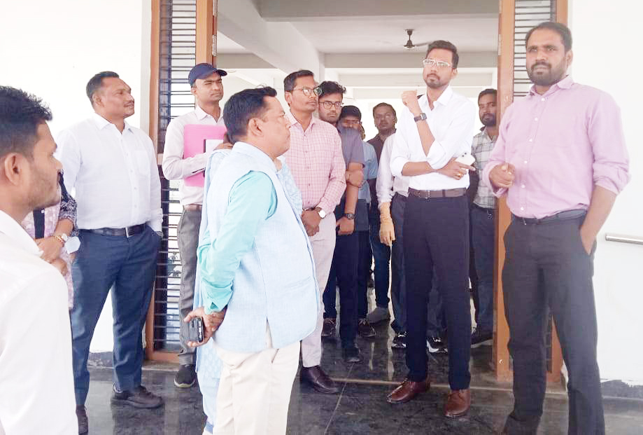 संबलपुरी साड़ी बनेगी जिले की पहचान संबलपुरी साड़ी बनेगी जिले की पहचान