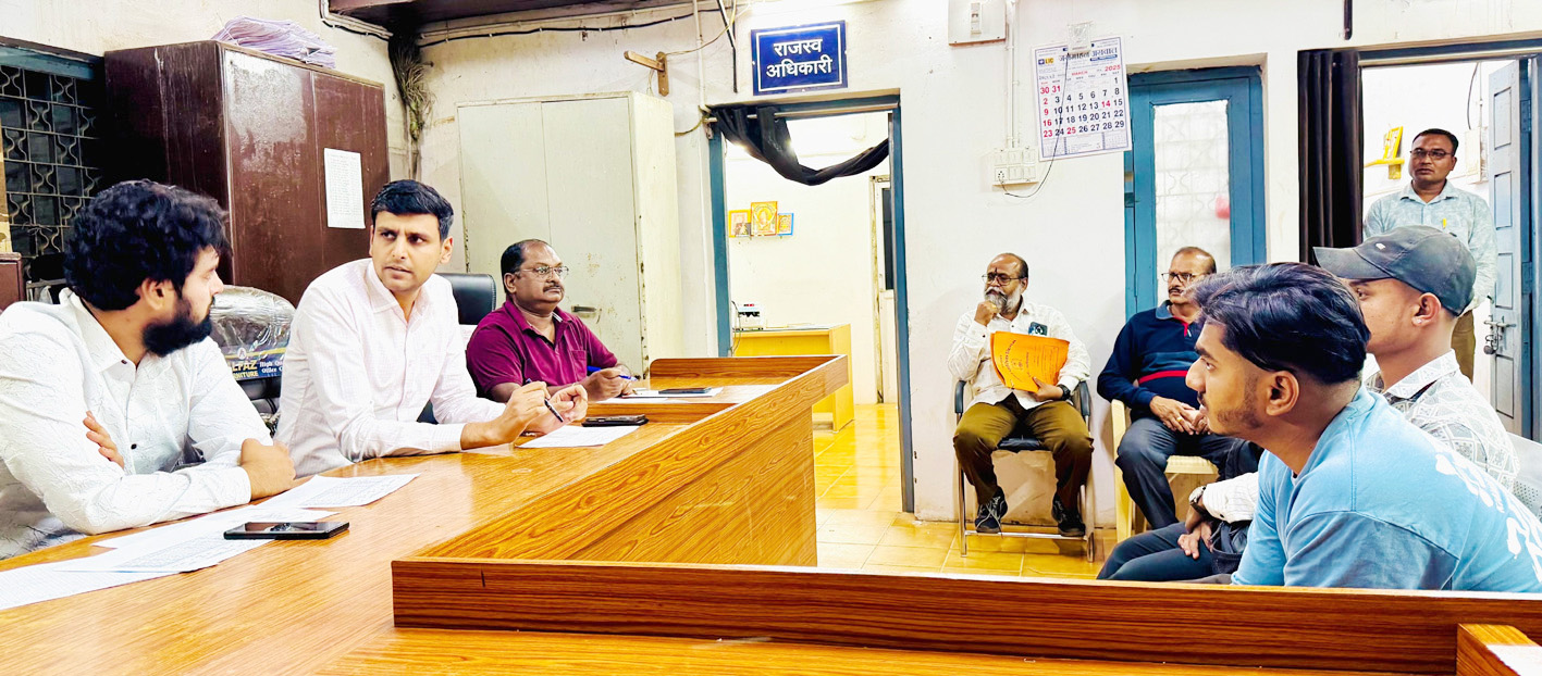 बिना लाइसेंस दुकान संचालित करने वालों के विरुद्ध सील बंद की होगी कार्रवाई बिना लाइसेंस दुकान संचालित करने वालों के विरुद्ध सील बंद की होगी कार्रवाई