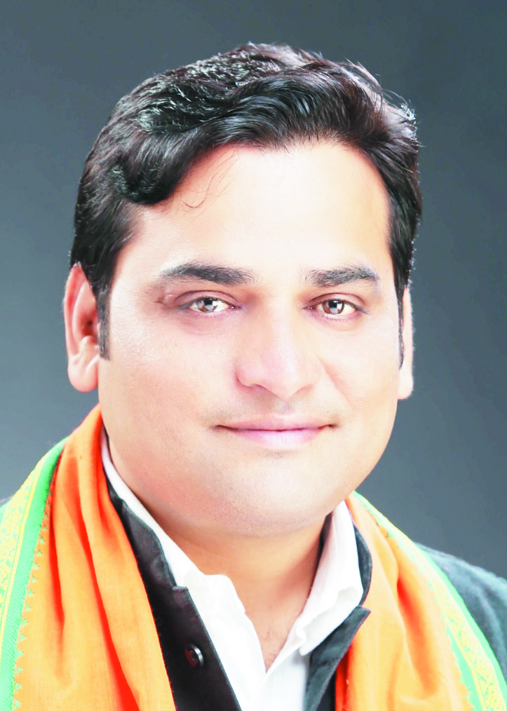 पार्षद श्रोती ने बदली राशन दुकान की व्यवस्था, अब खुल रही सुबह 7 बजे पार्षद श्रोती ने बदली राशन दुकान की व्यवस्था, अब खुल रही सुबह 7 बजे