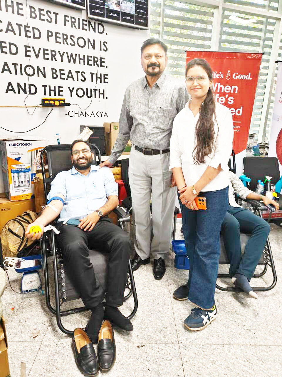  रक्तदान शिविर अभियान में विश्व  रिकॉर्ड बनाने राज्य में 50 शिविर