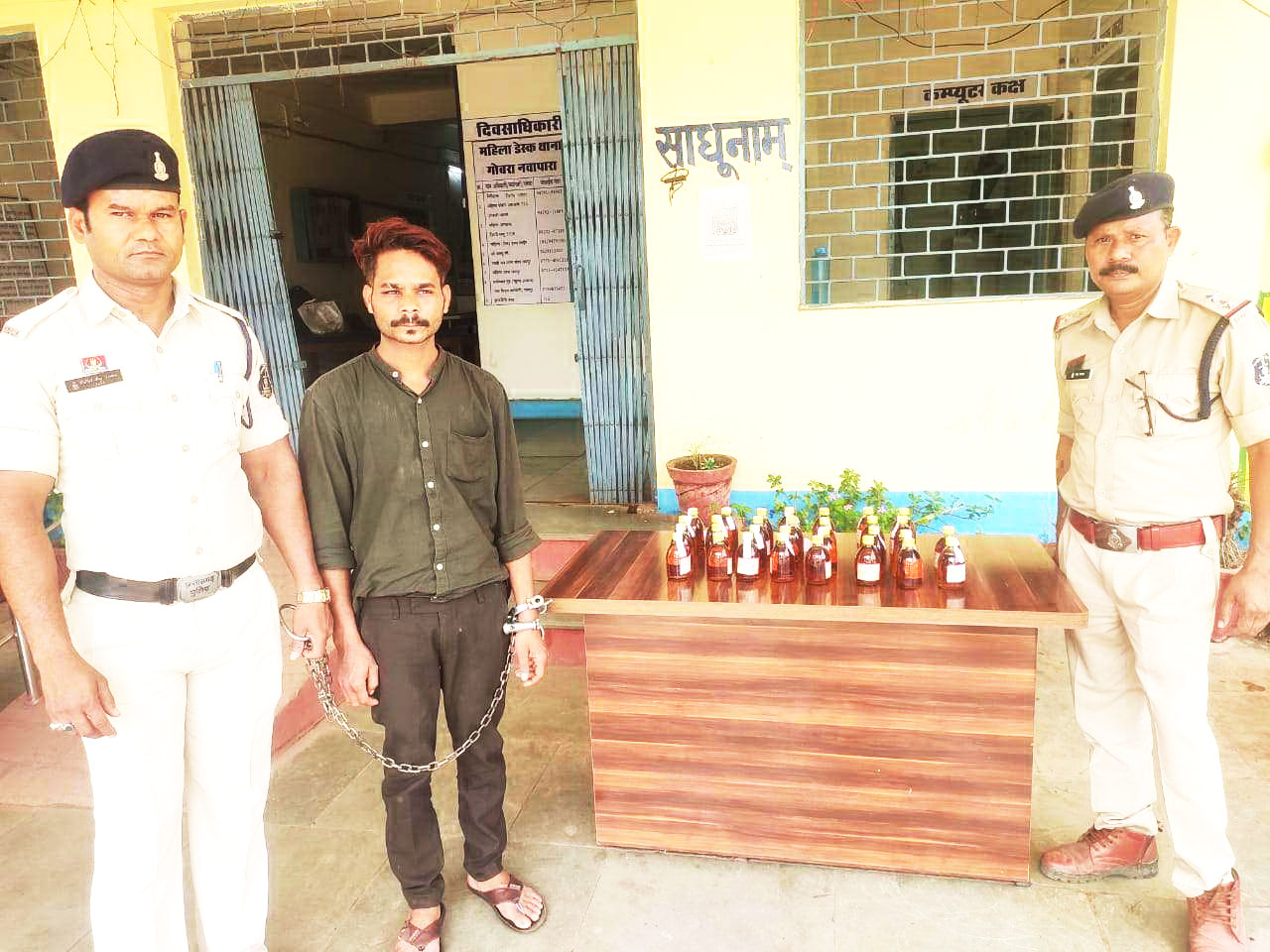 अवैध शराब संग दो आरोपी गिरफ्तार