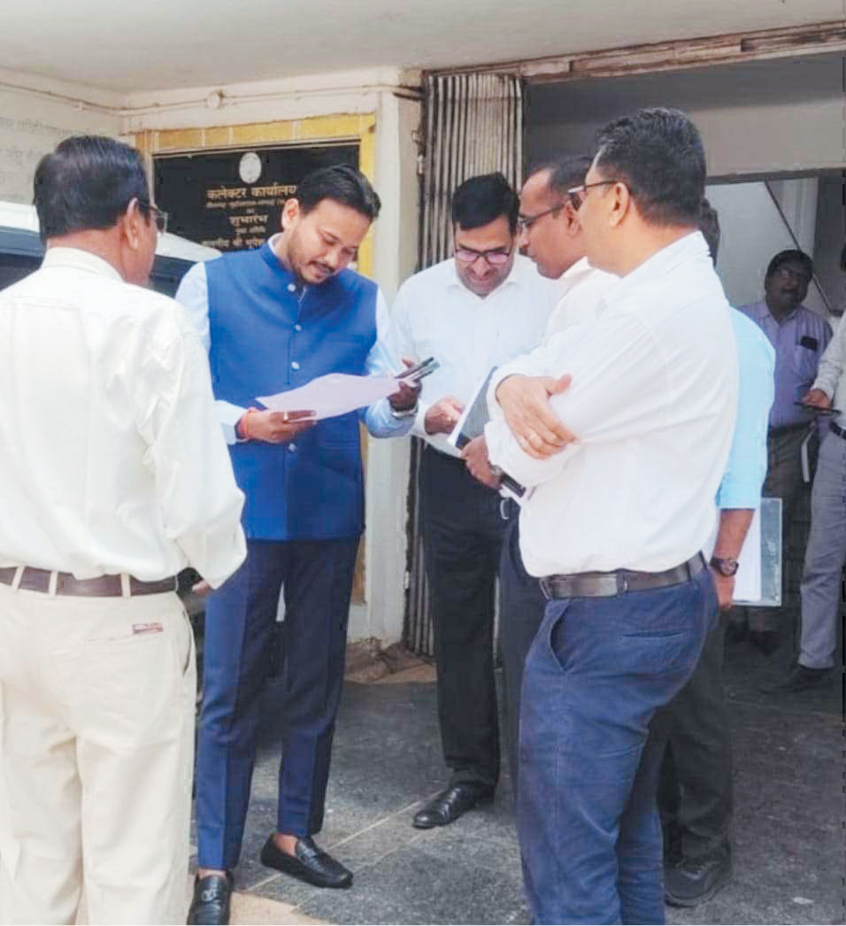 खैरागढ़ महोत्सव व दीक्षांत समारोह में आर्थिक अनियमितता की जांच की मांग खैरागढ़ महोत्सव व दीक्षांत समारोह में आर्थिक अनियमितता की जांच की मांग