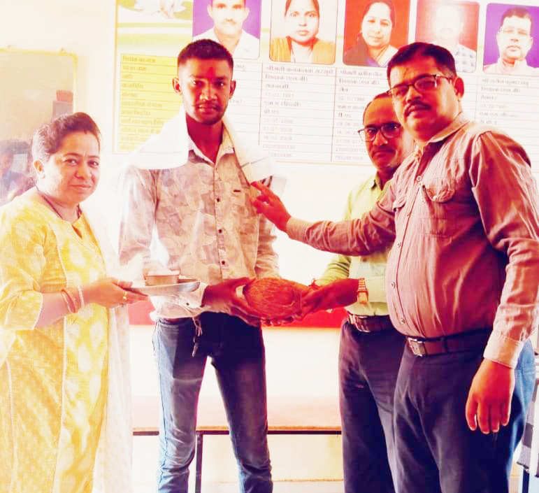 धनेश्वर साहू का अग्निवीर में चयन 