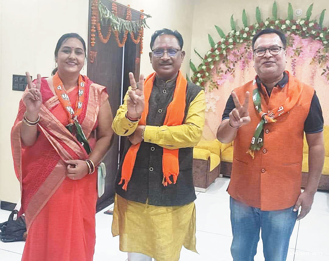 प्राथमिक शाला के भवन में नवीन कन्या महाविद्यालय का संचालन, जताया आभार प्राथमिक शाला के भवन में नवीन कन्या महाविद्यालय का संचालन, जताया आभार