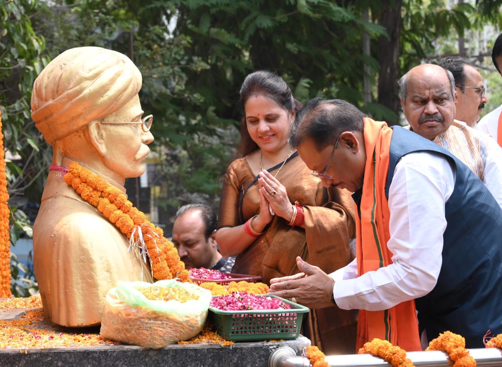 साय ने मधुसूदन दास को किया याद