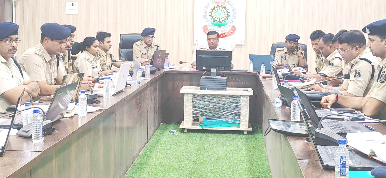 बदमाशों की निगरानी व गश्त व्यवस्था सुदृढ़ करने पर जोर