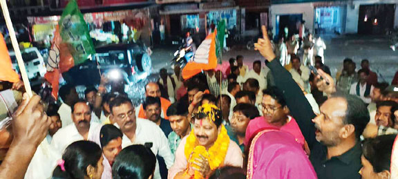 केंद्र और राज्य की सरकार जनता के लिए बनी है और जनता के लिए समर्पित है- अनुराग सिंह देव