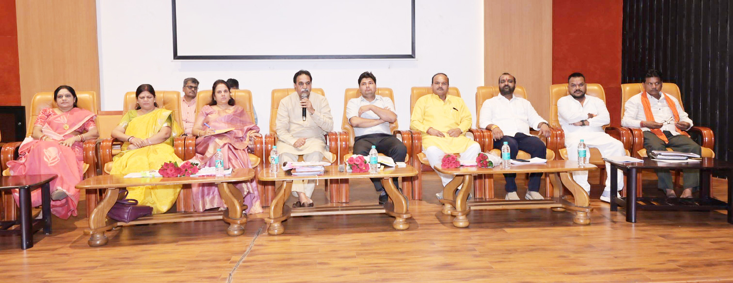 अवैध कब्जों के लिए जेसी, ईई और एई जवाबदेय होंगे, वर्ना रोके-मूणत अवैध कब्जों के लिए जेसी, ईई और एई जवाबदेय होंगे, वर्ना रोके-मूणत