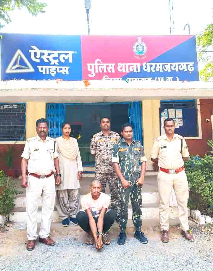 महिला की गला घोंटकर हत्या, पति गिरफ्तार महिला की गला घोंटकर हत्या, पति गिरफ्तार