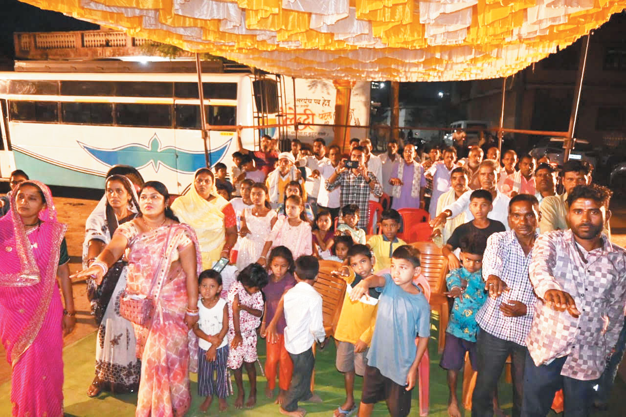 गांव -गांव में सुशासन संध्या चौपाल शुरू