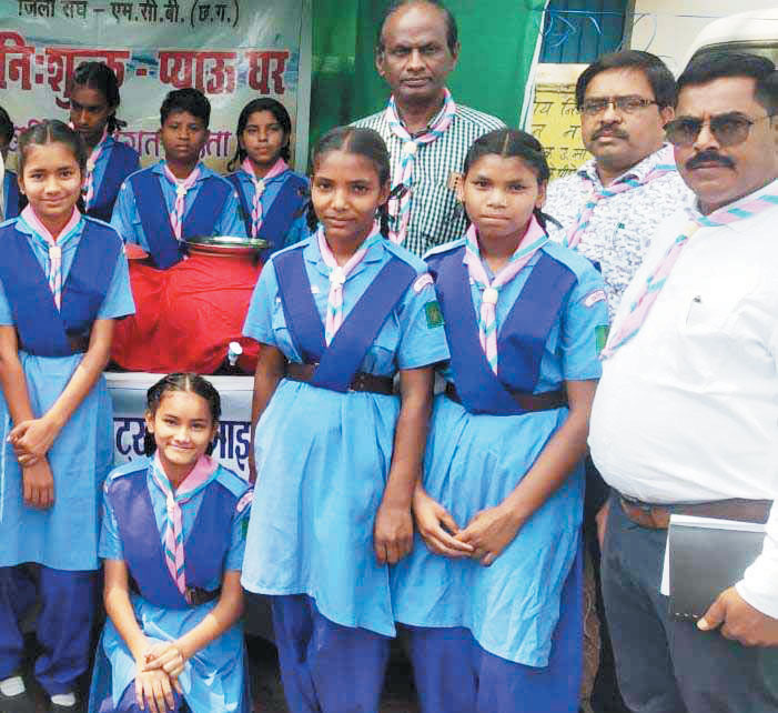 स्काउट्स-गाइड्स ने किया प्याऊ घर का शुभारंभ