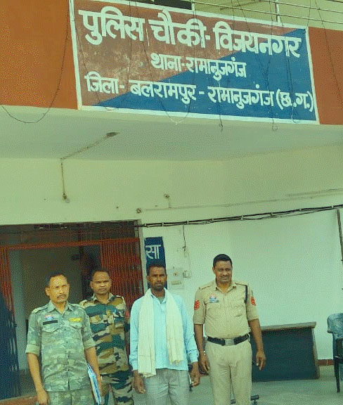 गौ तस्करी: फरार आरोपी झारखंड से गिरफ्तार गौ तस्करी: फरार आरोपी झारखंड से गिरफ्तार