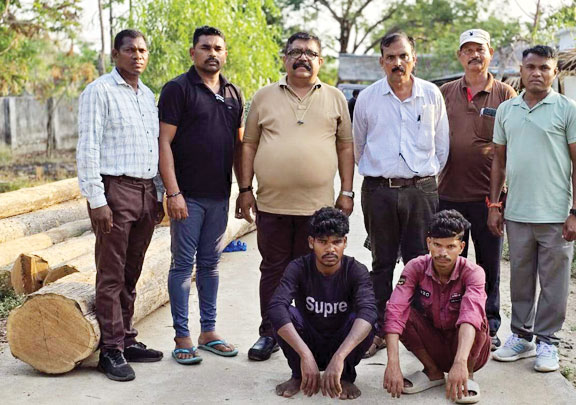 भालू के साथ क्रूरता, दो आरोपी गिरफ्तार