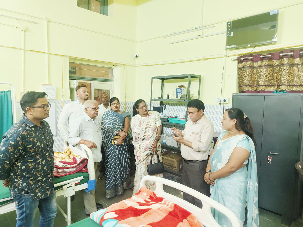 सारंगढ़ सीएचसी में जीवनदीप समिति की प्रथम बैठक, कई मुद्दों पर चर्चा सारंगढ़ सीएचसी में जीवनदीप समिति की प्रथम बैठक, कई मुद्दों पर चर्चा