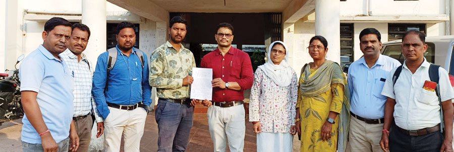 ग्रामीण कृषि विस्तार अधिकारी ने पंचायत सचिव के अतिरिक्त प्रभार से मुक्त करने जनपद सीईओ को सौंपा ज्ञापन ग्रामीण कृषि विस्तार अधिकारी ने पंचायत सचिव के अतिरिक्त प्रभार से मुक्त करने जनपद सीईओ को सौंपा ज्ञापन