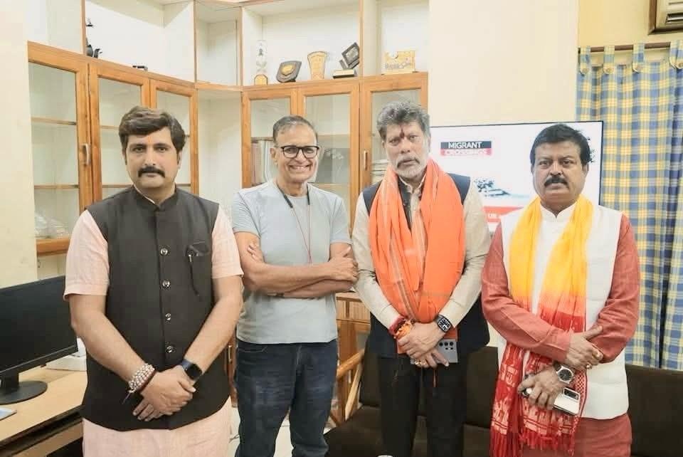 किरण देव की सौंजन्य भेंट ... किरण देव की सौंजन्य भेंट ...