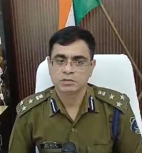 सवा साल तक पदस्थ रहे आईजी ने नक्सल मोर्चे और कानूनी व्यवस्था पर दिया जोर सवा साल तक पदस्थ रहे आईजी ने नक्सल मोर्चे और कानूनी व्यवस्था पर दिया जोर